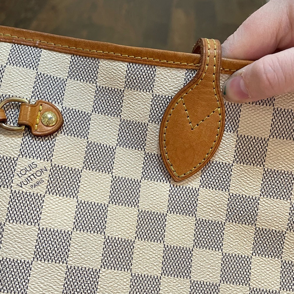 Louis Vuitton Neverfull w/ Pochette - Picture 5 of 11